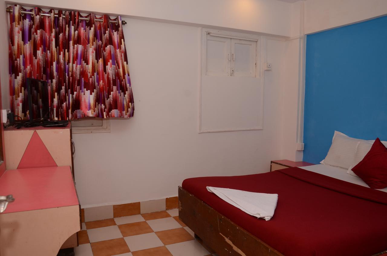 Anil Guest House Мумбаи Экстерьер фото