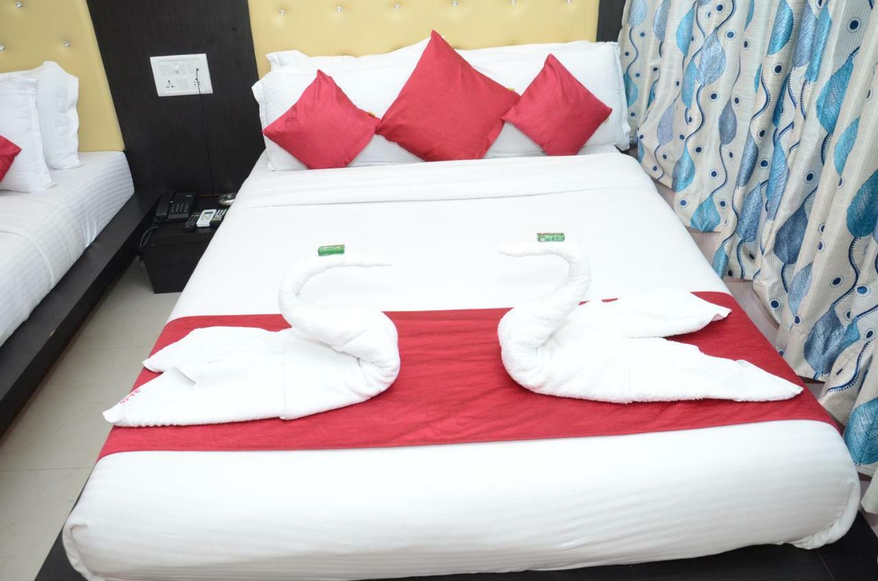 Anil Guest House Мумбаи Экстерьер фото